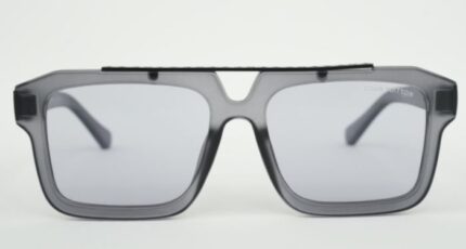 Louis Vuitton YH 121B unisex sunglasses frame Designer eyeglass frame for men and women Louis Vuitton sunglasses frame size 53-18-145 Premium sunglasses frame for UV protection lenses